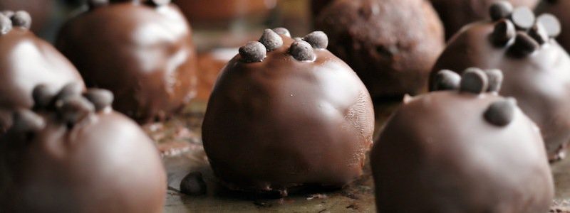 Chocolate Cake Balls