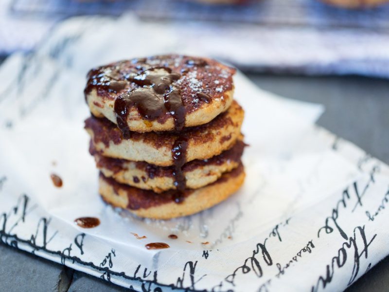 Almond Cookies with Cinnamon Glaze