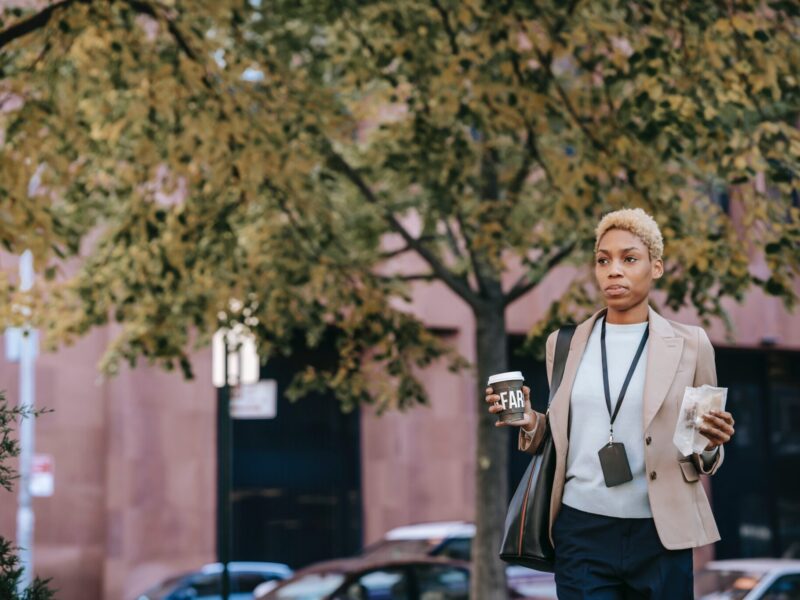 9 Tips to Maintain a Healthy Keto Diet on a Busy Schedule