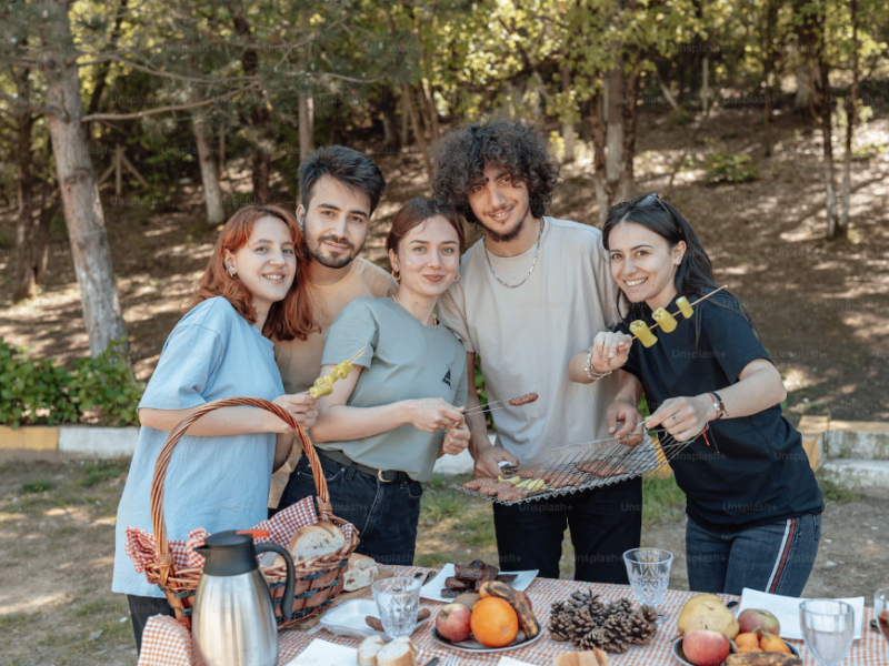 Dining Down Under: The Best Foods To Eat in Australia