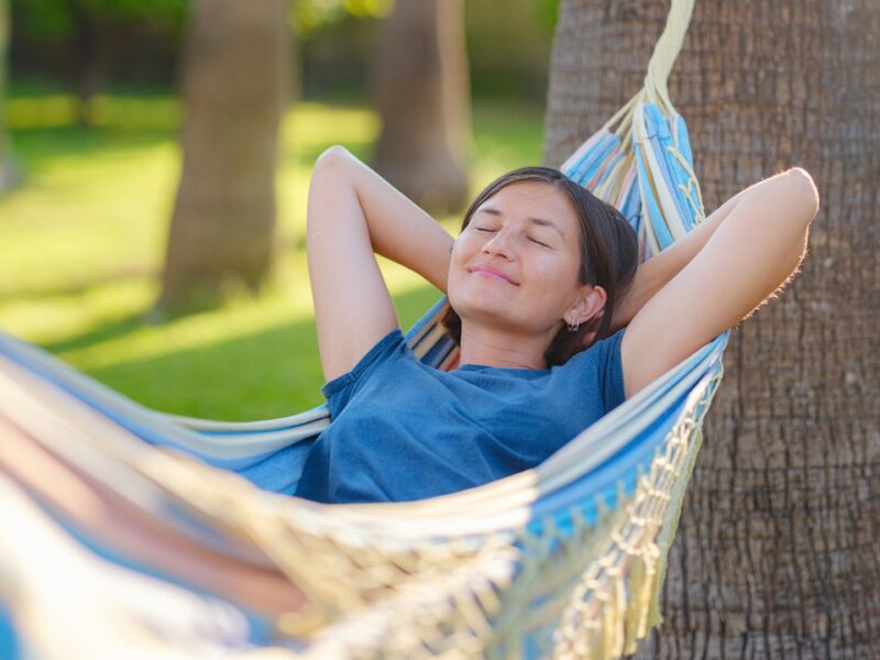 Three of the Best Ways to Prioritize Relaxation in Everyday Life