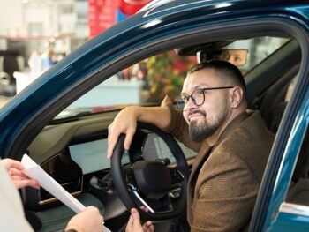 7 Trusted Platforms for Checking a Vehicle's Complete MOT History