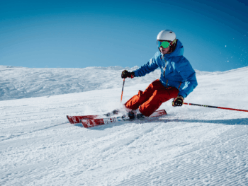 Why Compression Gear Is a Must-Have for Skiers and Snowboarders