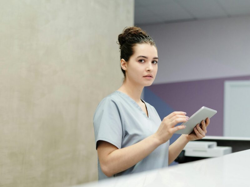 Beyond the White Coats: How Non-Medical Staff Shape Patient Satisfaction